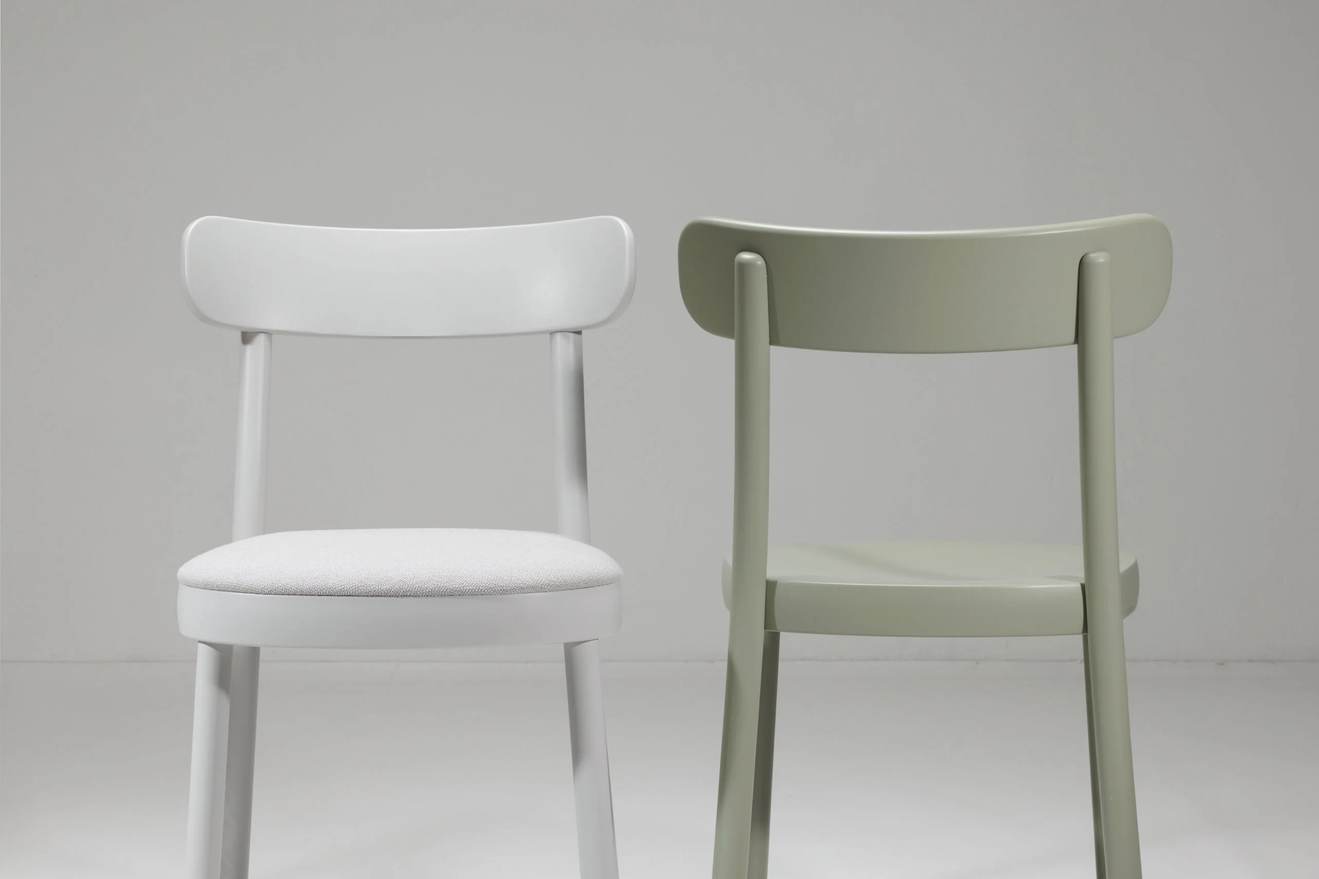 La Zitta Bentwood Side Chair by Ton - Image 22