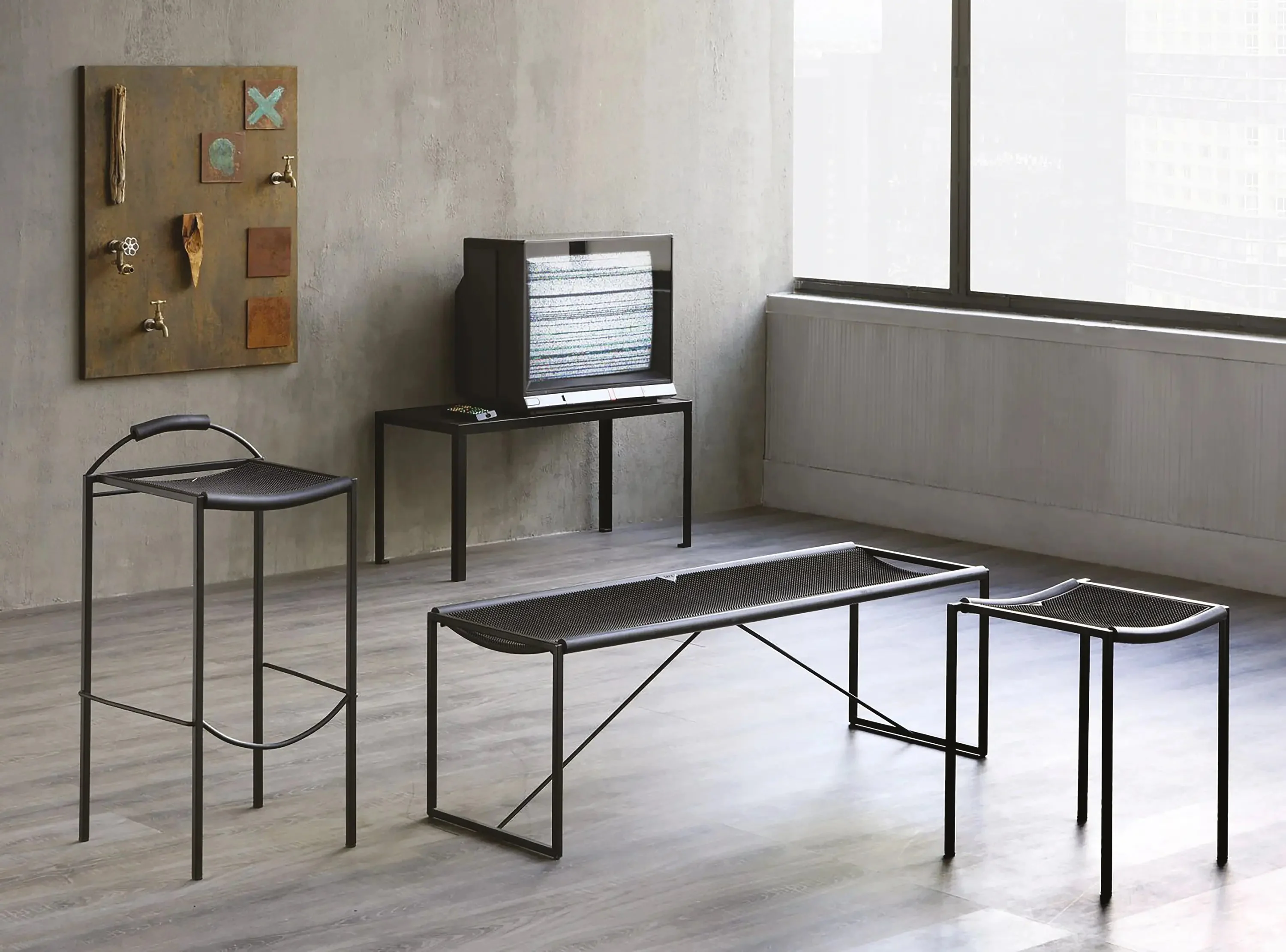 Sgabello Basso Stackable Stool by Zeus Noto - Image 4