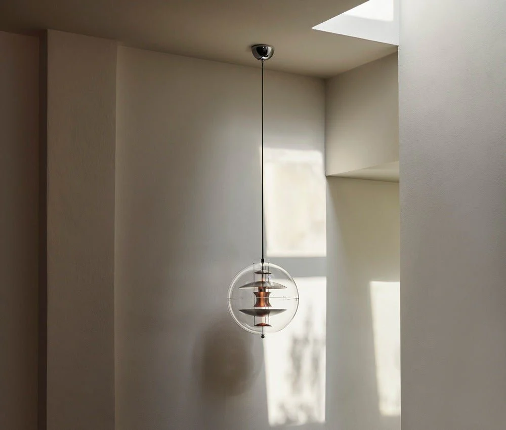 VP Globe Pendant 20" Chrome/Red/Blue by Verner Panton - Image 4